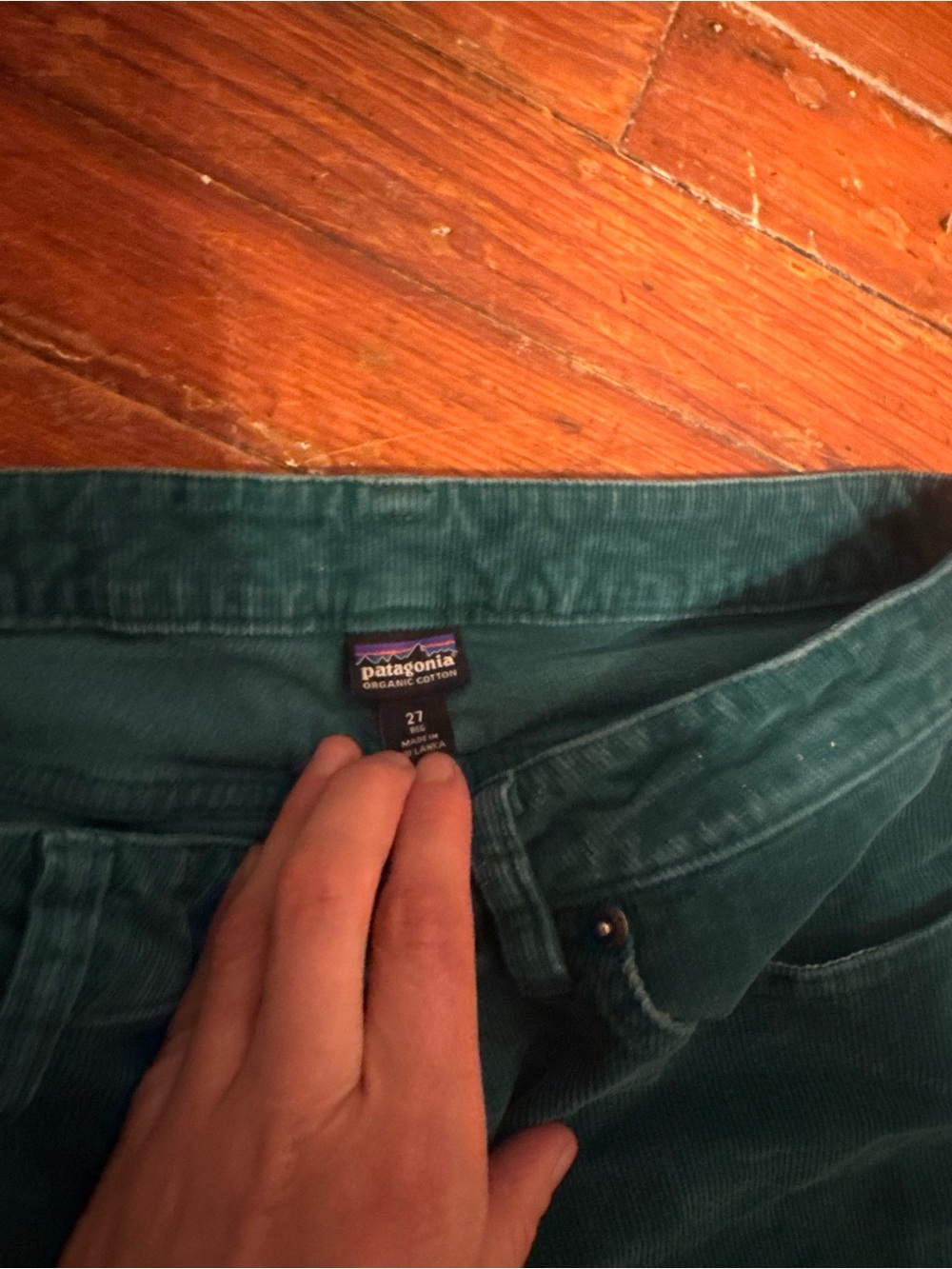 Patagonia ORGANIC Women’s Corduroy Jeans in Dark Green waist 27 - Picture 3 of 6